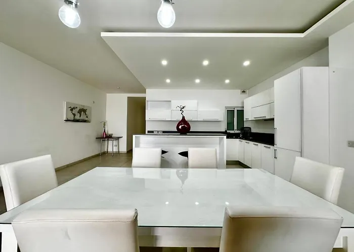 Modern Shared - St Julian's * Saint Julian's