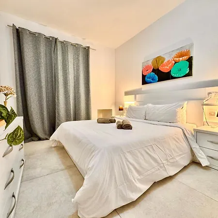 Modern Shared - St Julian's Apartment