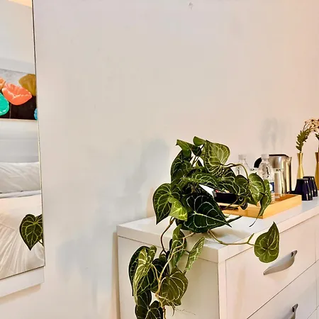 Modern Shared - St Julian's * Saint Julian's