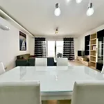Modern Shared - St Julian's Daire