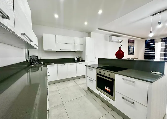 Modern Shared - St Julian's