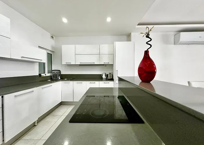 Διαμέρισμα Modern Shared - St Julian's Saint Julian's