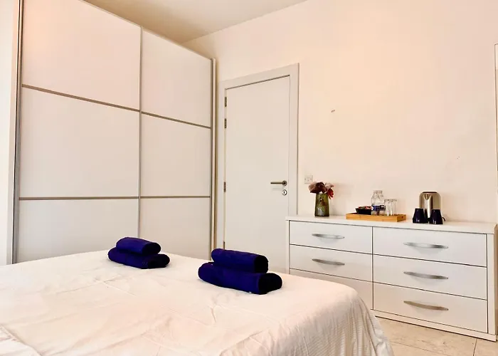 Modern Shared - St Julian's *